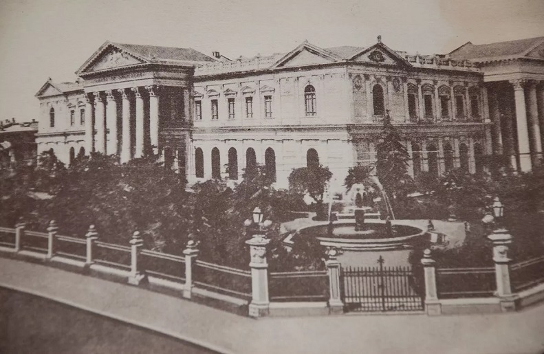 Jorge Walton S. Álbum de Santiago y vistas de Chile